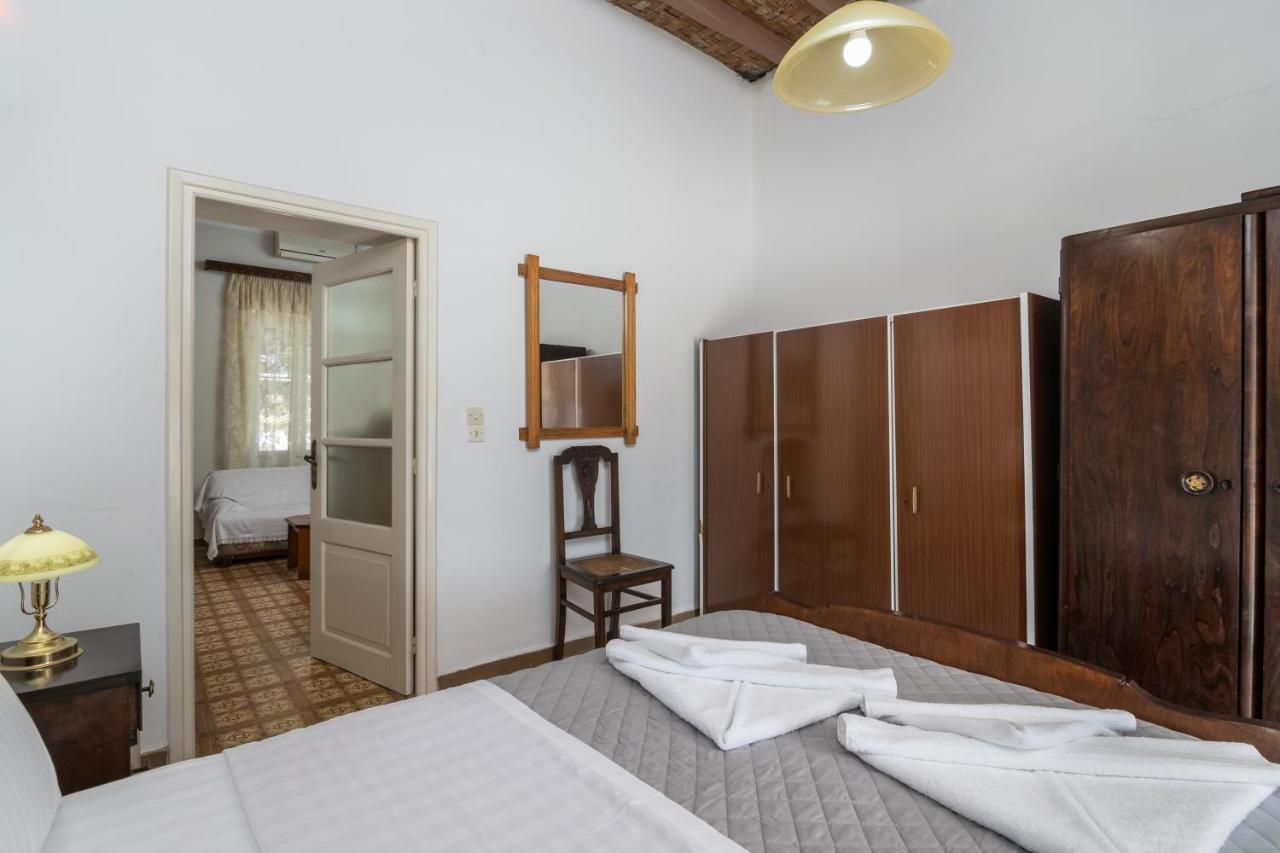 Villa Aunt Katina'S à Pollonia Extérieur photo